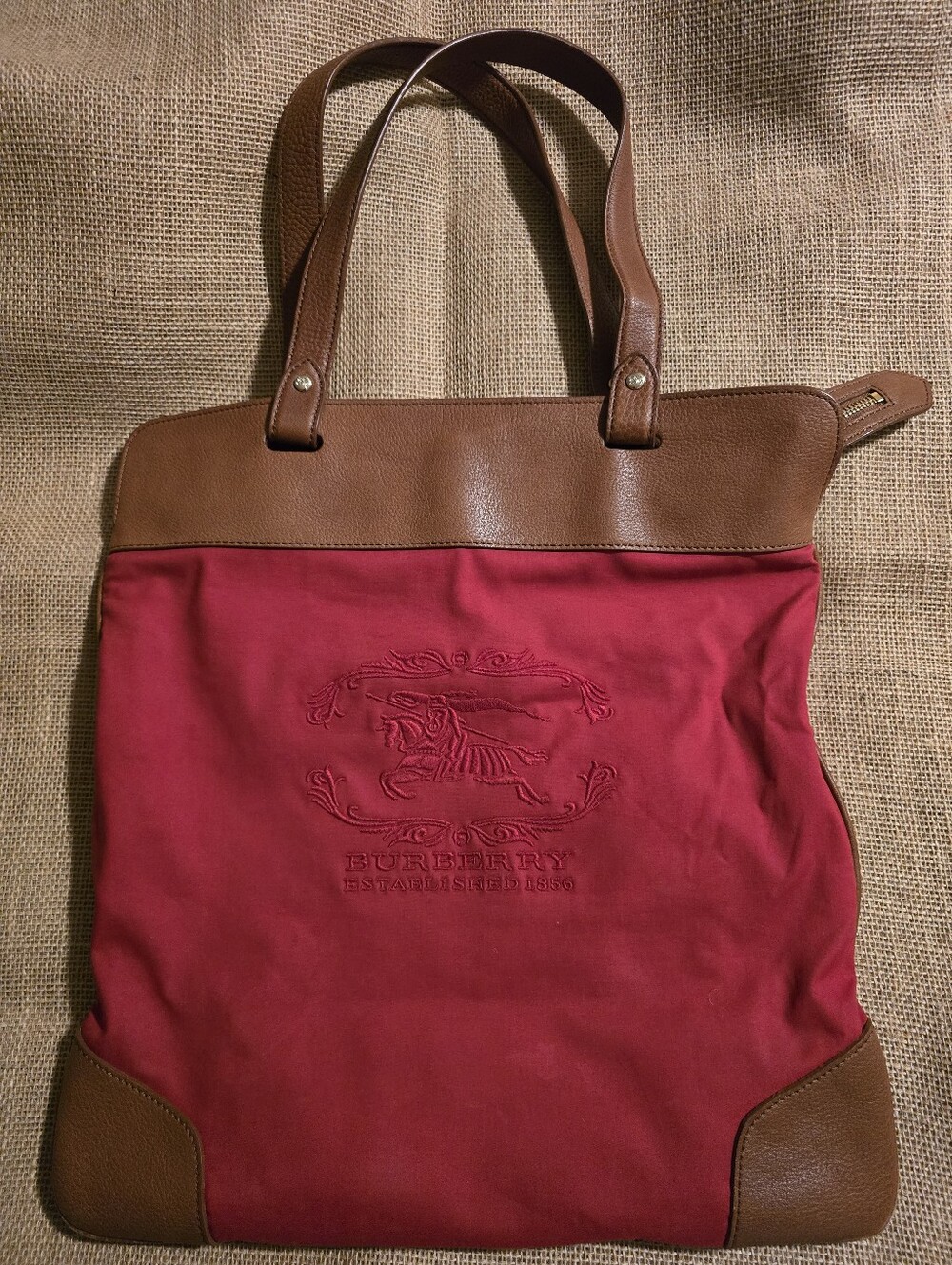 Vintage Burberry Stowell Canvas Tote Bag Knight Logo Red Roll & Dust Bag